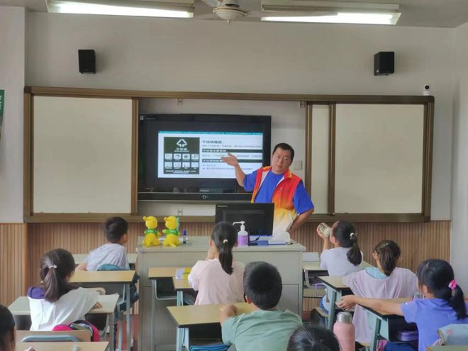 爱Kaiyun 开云心暑托班五大主题盛宴共绘多彩夏日！(图18)